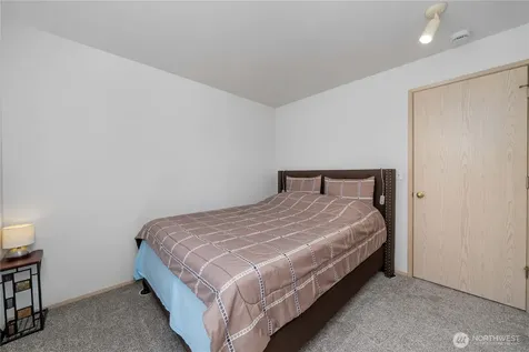 3808 47th Avenue NE Tacoma WA 98422