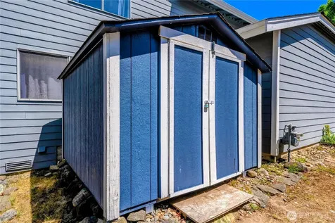 3808 47th Avenue NE Tacoma WA 98422
