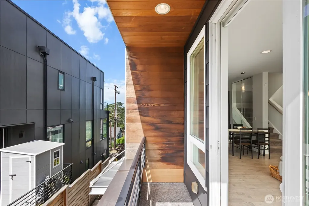 1302 30th Avenue S Seattle WA 98144