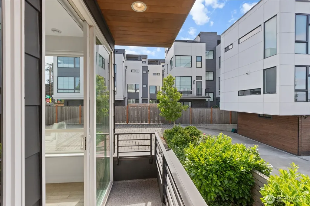 1302 30th Avenue S Seattle WA 98144