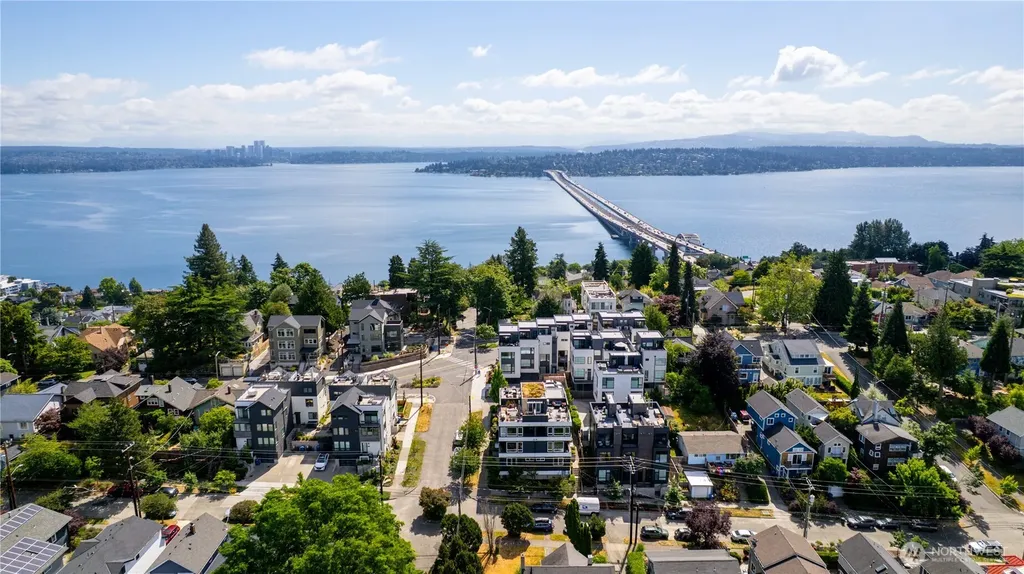 1302 30th Avenue S Seattle WA 98144