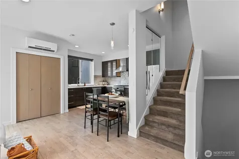 1302 30th Avenue S Seattle WA 98144