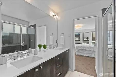 1302 30th Avenue S Seattle WA 98144