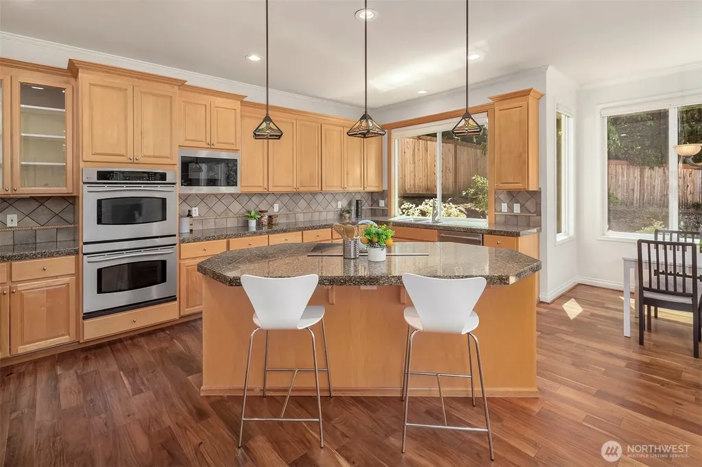 26817 SE 22nd Court Sammamish WA 98075