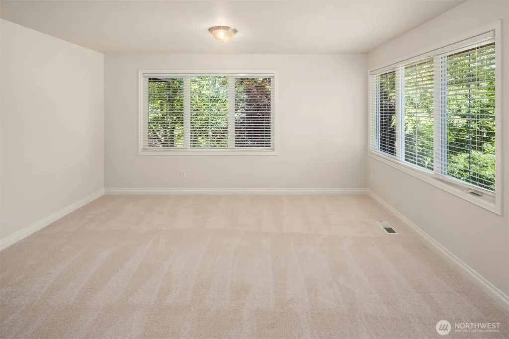 26817 SE 22nd Court Sammamish WA 98075