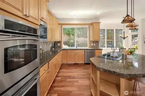 26817 SE 22nd Court Sammamish WA 98075