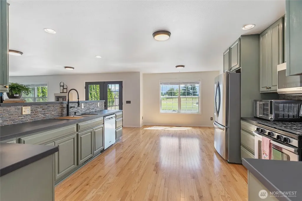 1308 Birchwood Drive Everson WA 98247