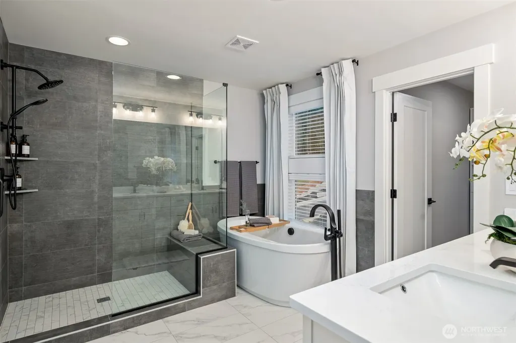 13036 75th Place S Seattle WA 98178