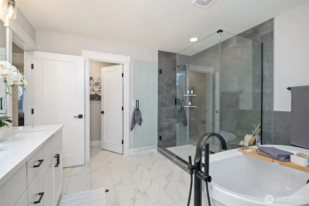 13036 75th Place S Seattle WA 98178