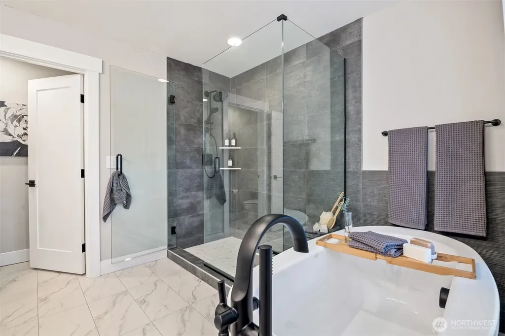 13036 75th Place S Seattle WA 98178