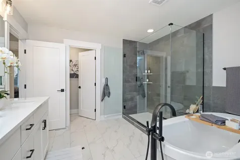 13036 75th Place S Seattle WA 98178