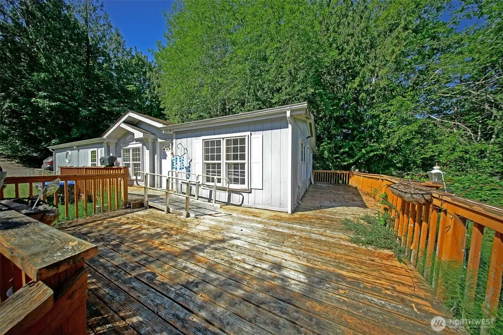 1840 SE Crescent Drive Shelton WA 98584