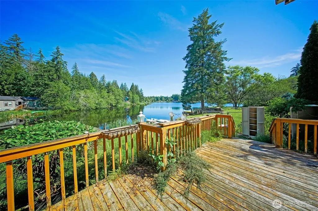 1840 SE Crescent Drive Shelton WA 98584