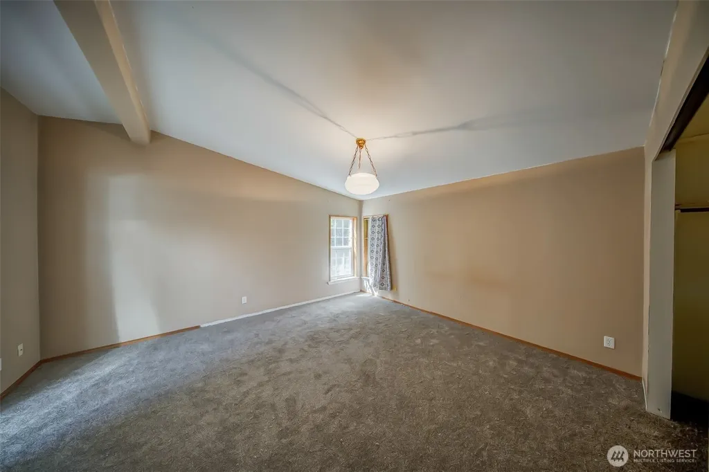 1840 SE Crescent Drive Shelton WA 98584