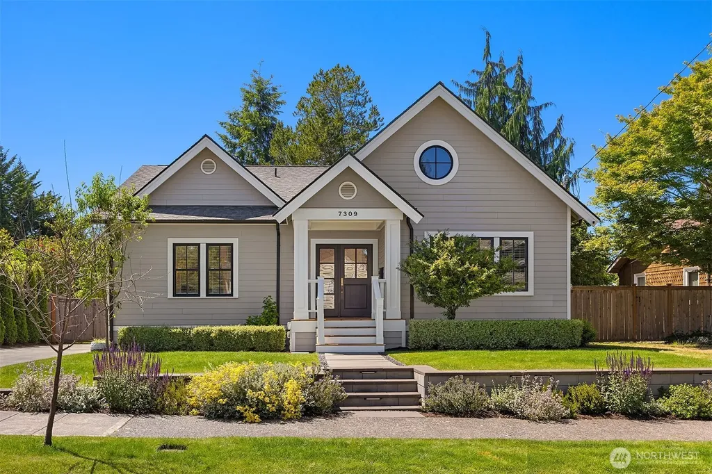 7309 48th Avenue NE Seattle WA 98115