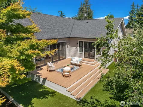 7309 48th Avenue NE Seattle WA 98115