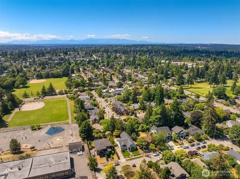 7309 48th Avenue NE Seattle WA 98115