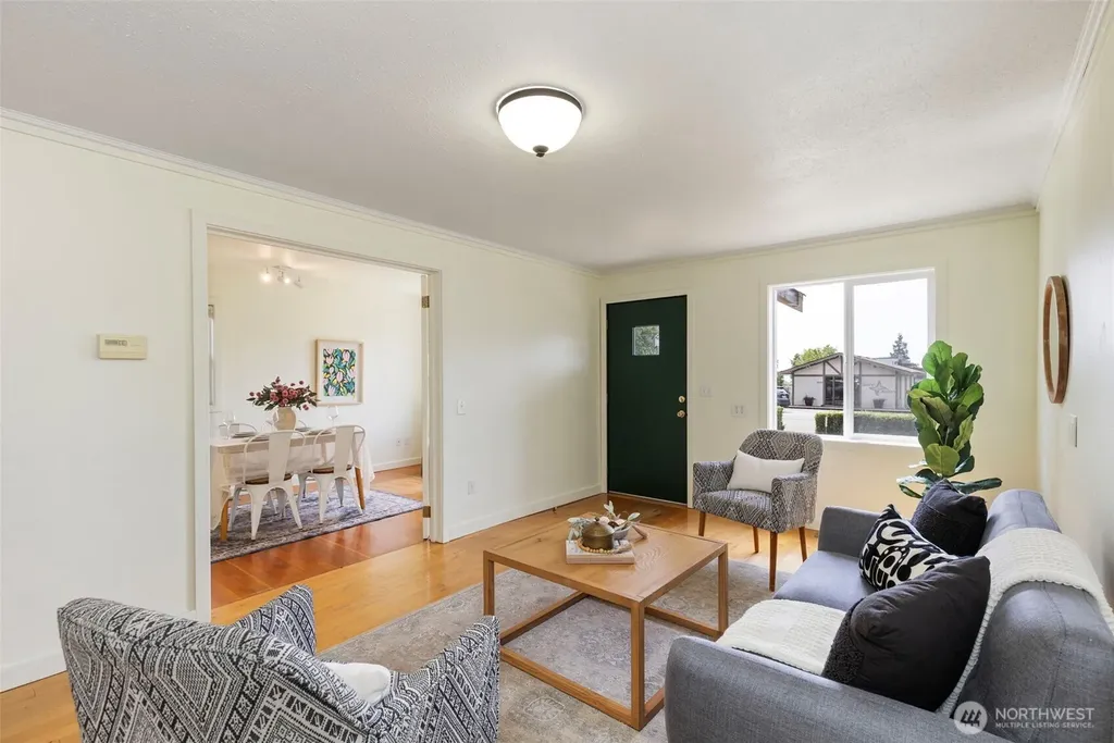 3542 NW Lowell Street Silverdale WA 98383