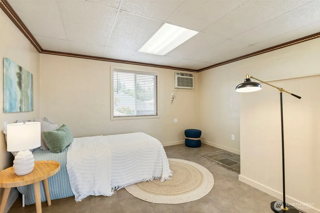 3542 NW Lowell Street Silverdale WA 98383