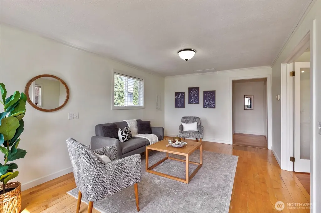 3542 NW Lowell Street Silverdale WA 98383