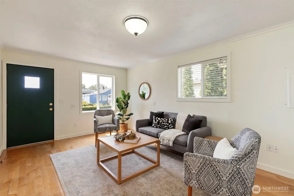 3542 NW Lowell Street Silverdale WA 98383