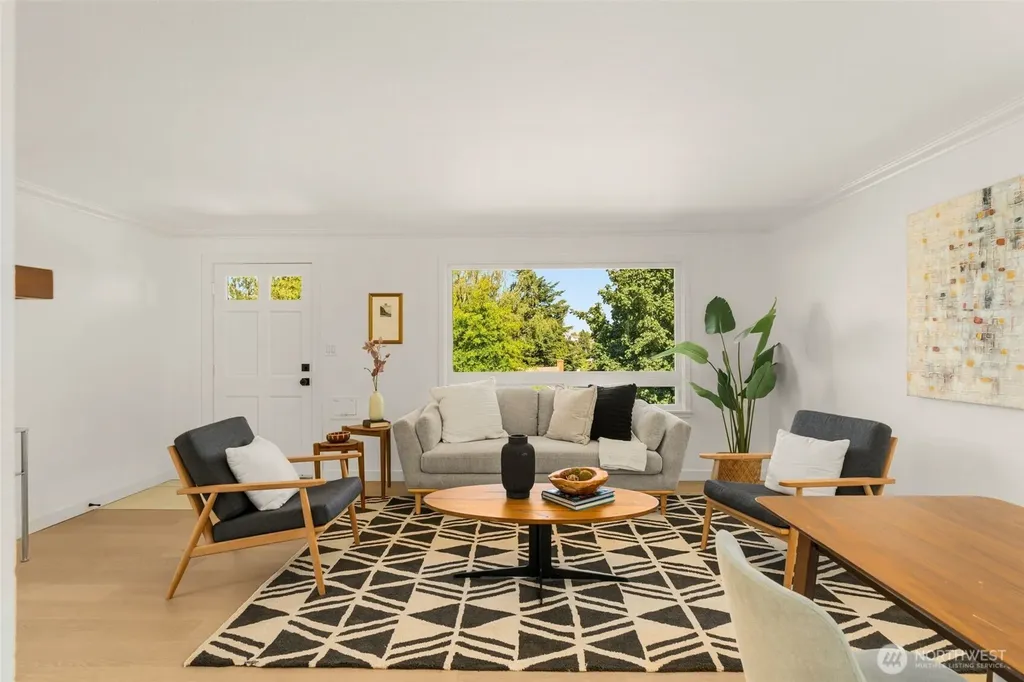 4411 50th Avenue SW Seattle WA 98116
