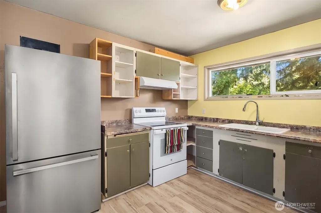 4009 NE 23rd Place Renton WA 98056