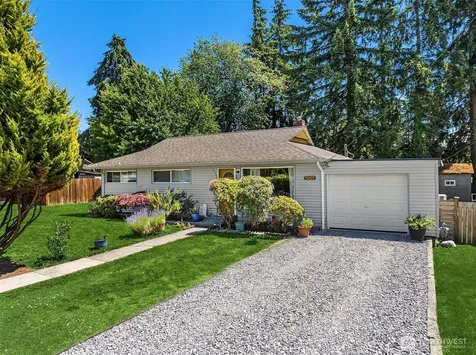 4009 NE 23rd Place Renton WA 98056