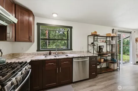 10430 38th Avenue NE Marysville WA 98271