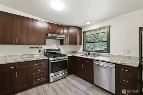 10430 38th Avenue NE Marysville WA 98271
