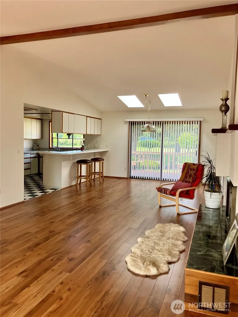 192 Hurricane Ridge Road Sequim WA 98382