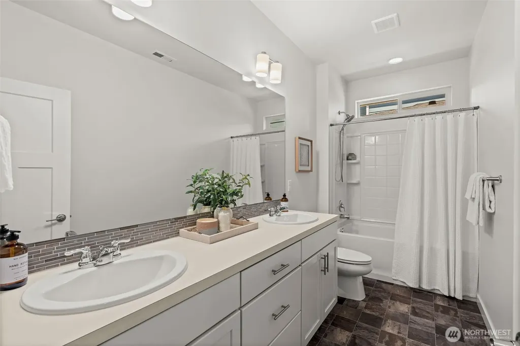 4625 Viridian Avenue SW Port Orchard WA 98367