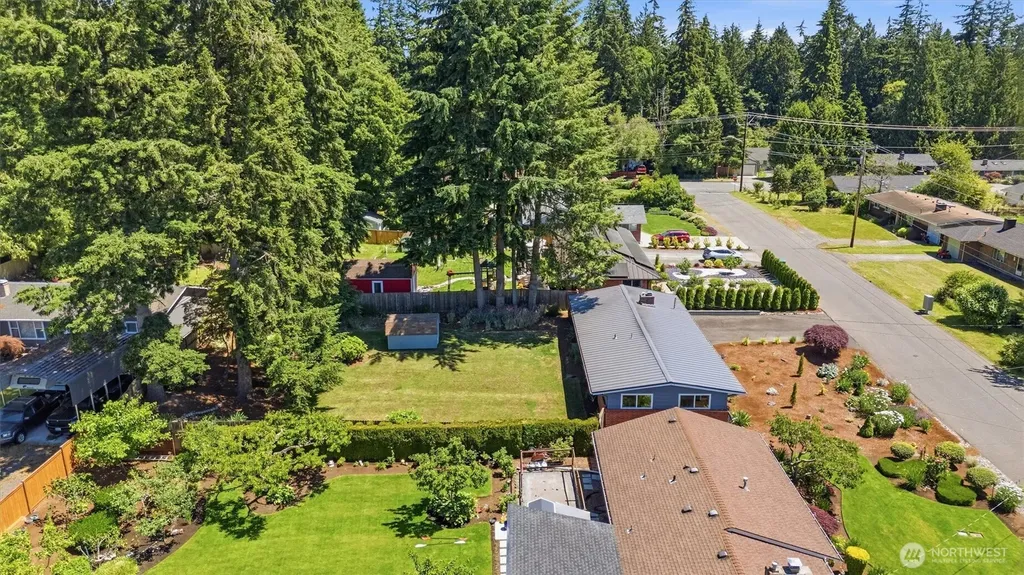 4627 192nd St SW Lynnwood WA 98036