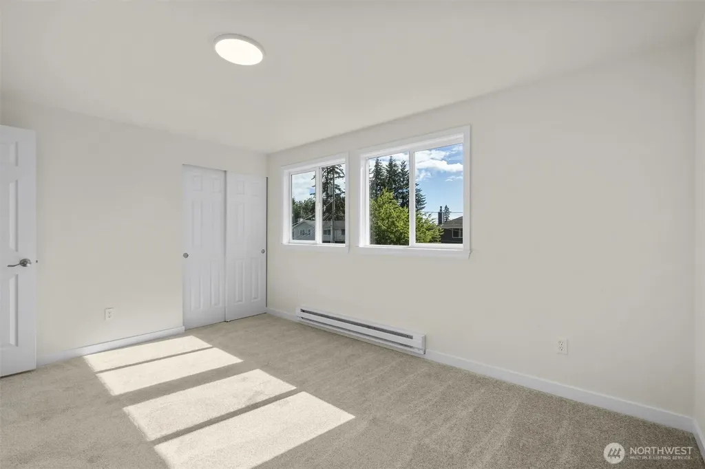 4 107th Street SE Everett WA 98204