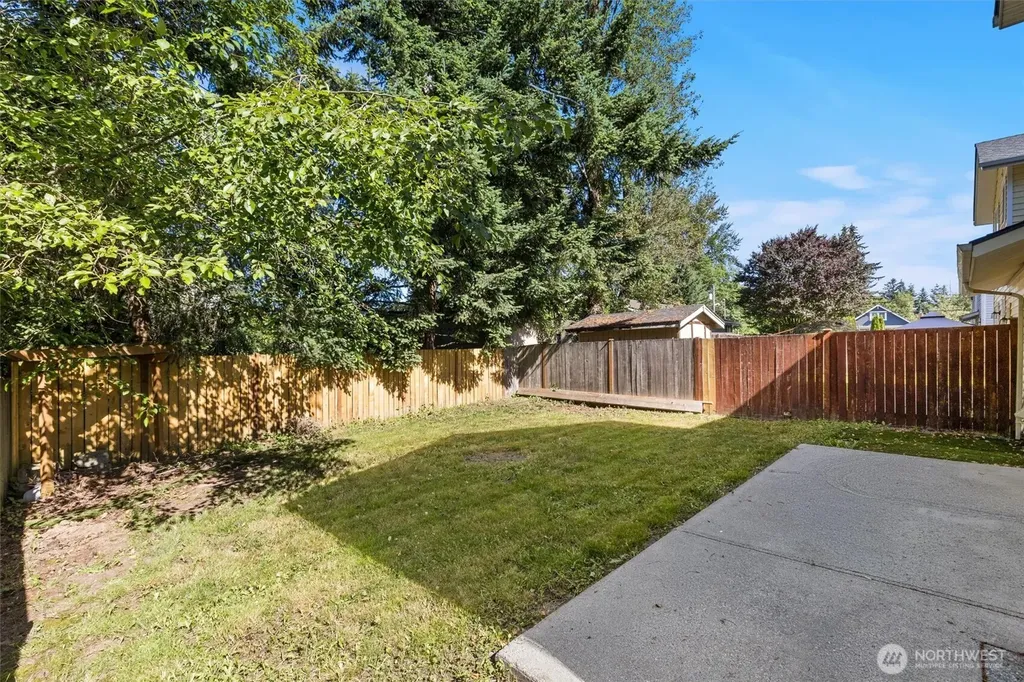 4 107th Street SE Everett WA 98204