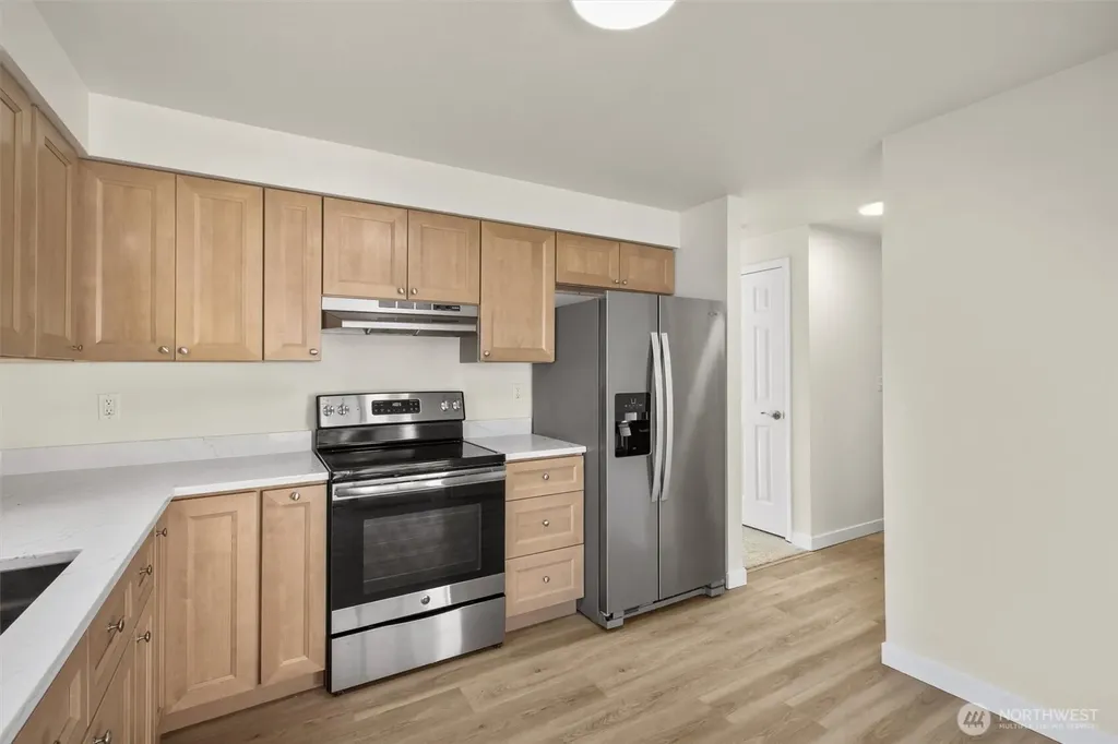 4 107th Street SE Everett WA 98204