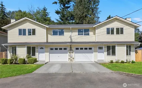 4 107th Street SE Everett WA 98204