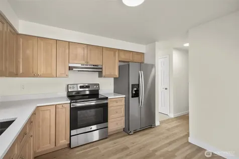 4 107th Street SE Everett WA 98204