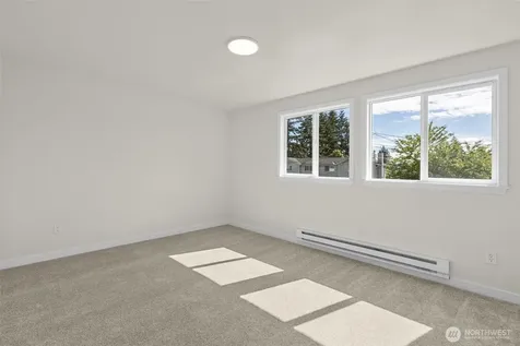 4 107th Street SE Everett WA 98204
