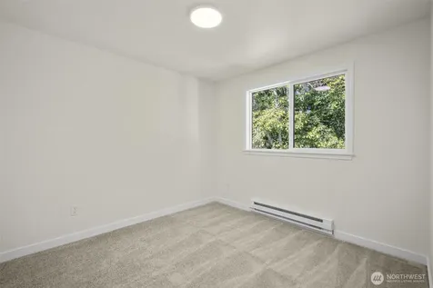 4 107th Street SE Everett WA 98204