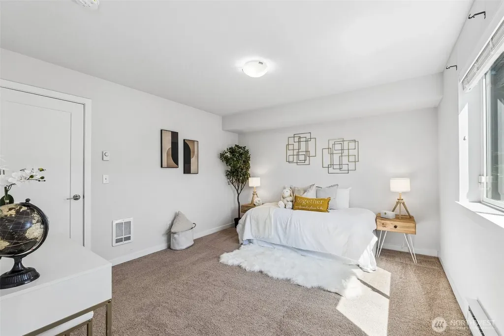 22923 79th Lane W Edmonds WA 98026