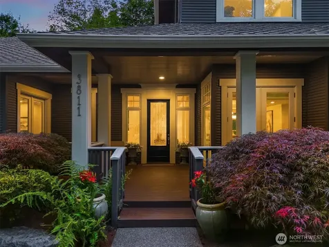 3811 97th Avenue NE Kirkland WA 98033