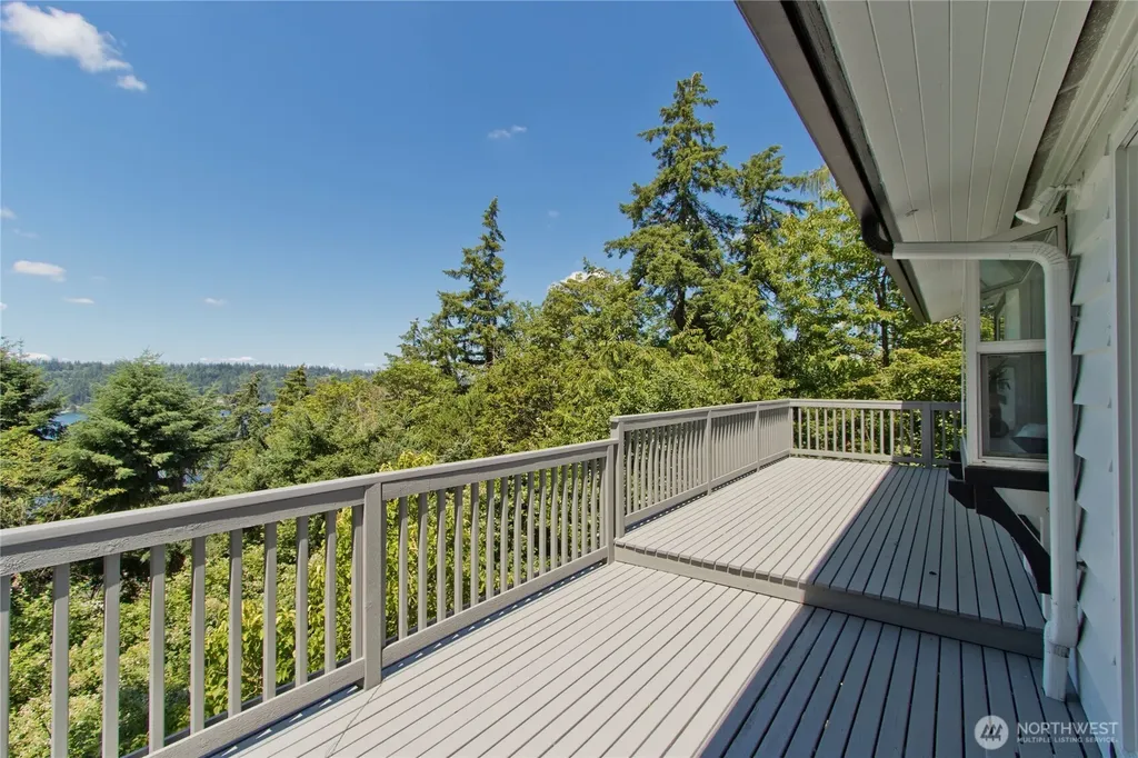 4935 116th Place SE Bellevue WA 98006