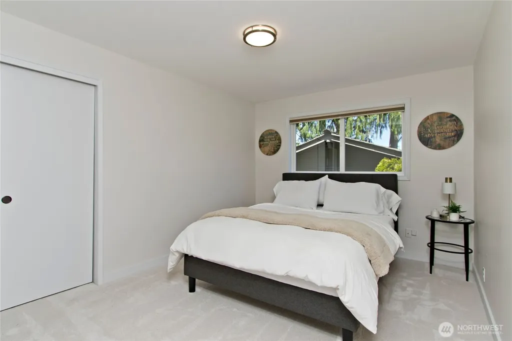 4935 116th Place SE Bellevue WA 98006