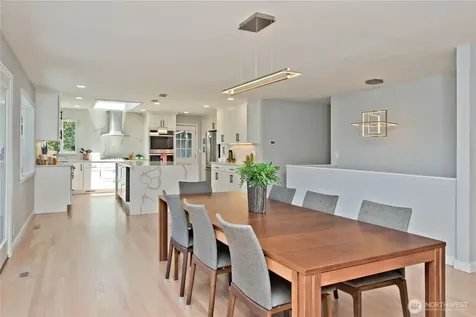 4935 116th Place SE Bellevue WA 98006