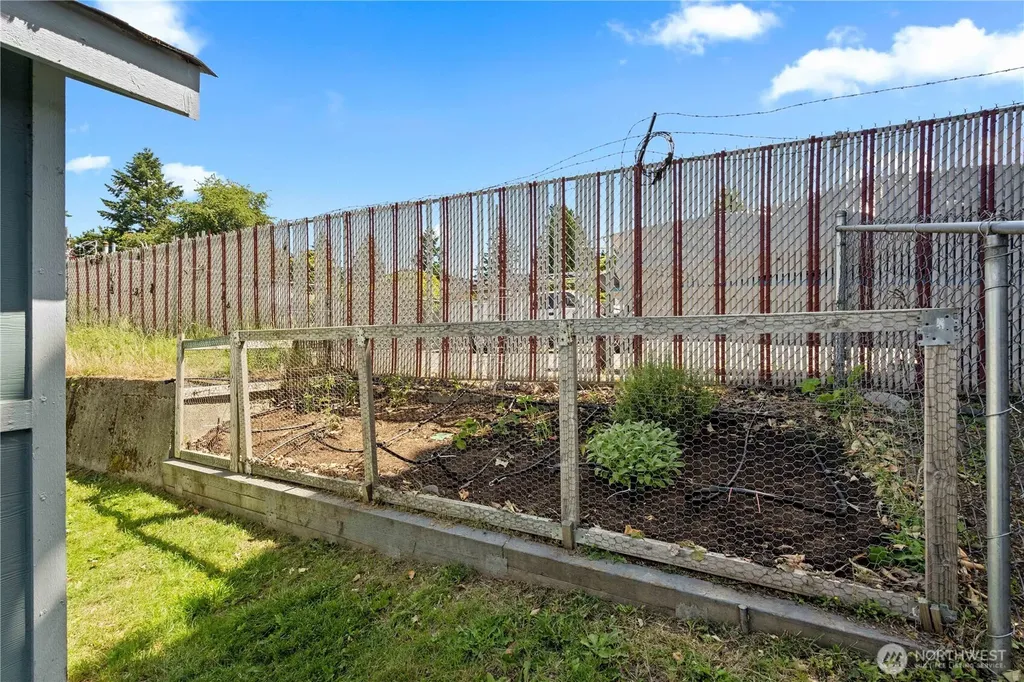 602 29th Street SE Auburn WA 98092