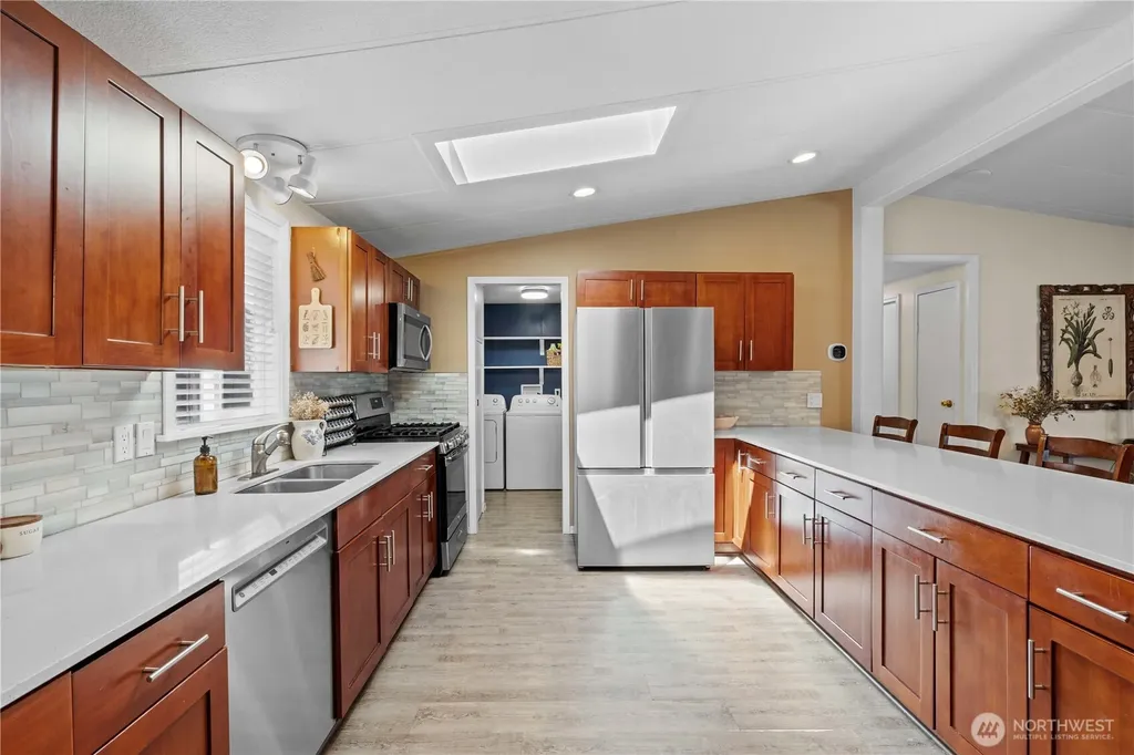602 29th Street SE Auburn WA 98092