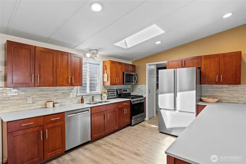 602 29th Street SE Auburn WA 98092