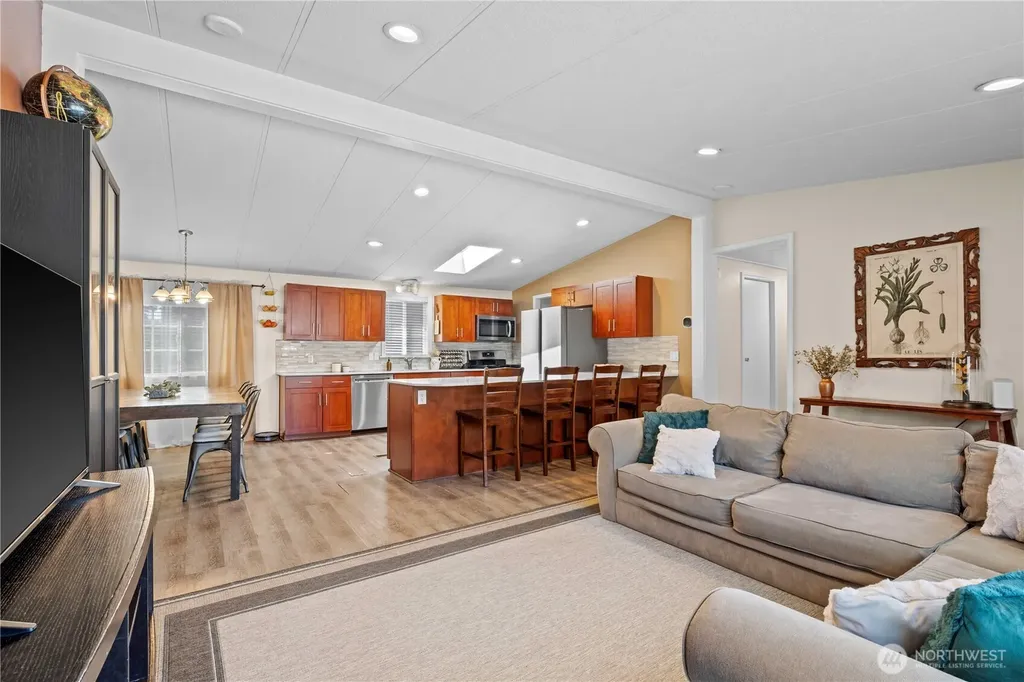 602 29th Street SE Auburn WA 98092