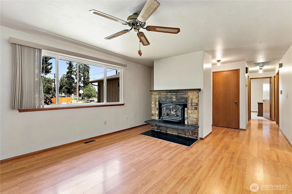 1618 172nd Street E Spanaway WA 98387